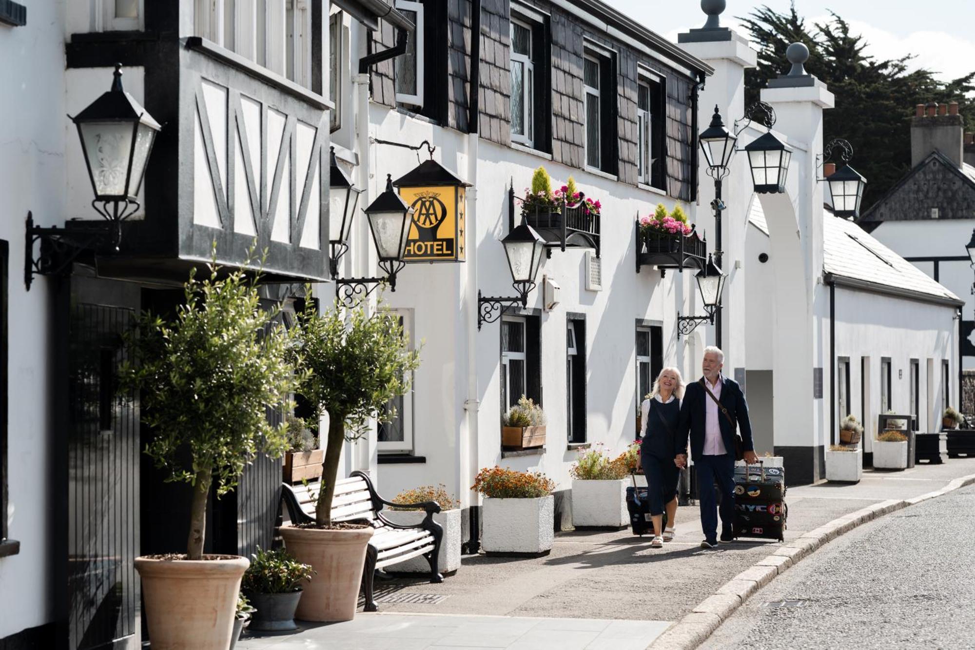 The Old Inn Crawfordsburn Bagian luar foto